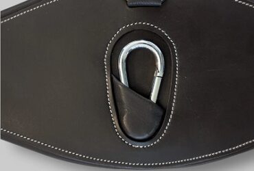 Anatomically Shaped Girth for Comfort CanterCart