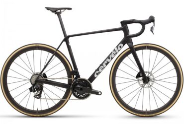 2026 Cervélo R5 Force AXS Road Bike (KINGCYCLESPORT)