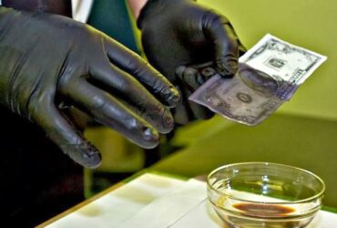 SSD chemical solution for sale in Cambodia used for DFX banknotes cleaning