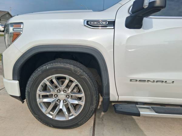 2022 GMC DENALI 1500