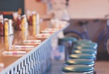 T's Diner / Ice Cream Shop