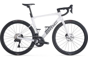 2026 BMC Roadmachine 01 FOUR Road Bike (CENTRACYCLES)