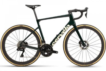 2026 Cervélo Caledonia-5 Dura Ace Di2 Road Bike (BIKOTIQUE)