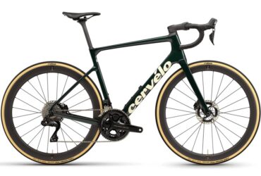 2026 Cervélo Caledonia-5 Dura Ace Di2 Road Bike (CENTRACYCLES)
