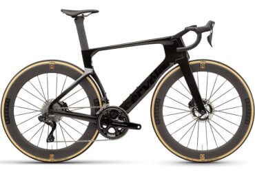 2026 Cervélo S5 Dura-Ace Di2 Road Bike (CENTRACYCLES)