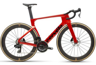 2026 Cervélo S5 Force AXS Road Bike (CENTRACYCLES)