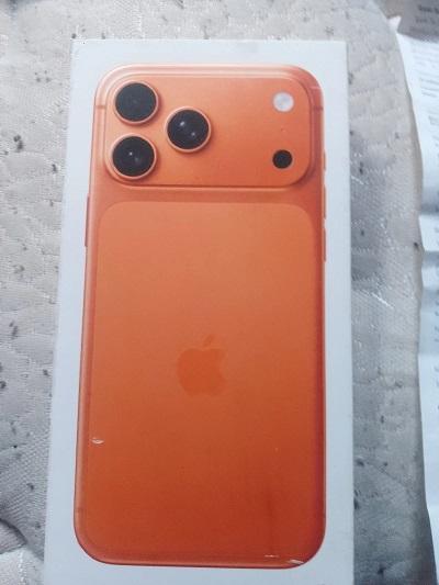 Apple iPhone 17 Pro Max 5G 512GB Unlocked === $800