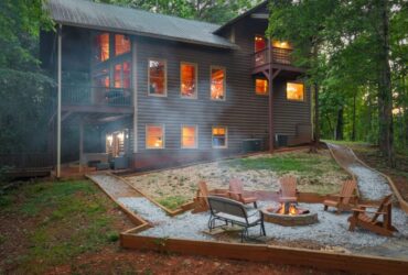 Experience Luxury and Nature in One Unforgettable Getaway