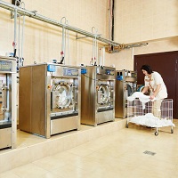 J&J Laundromat